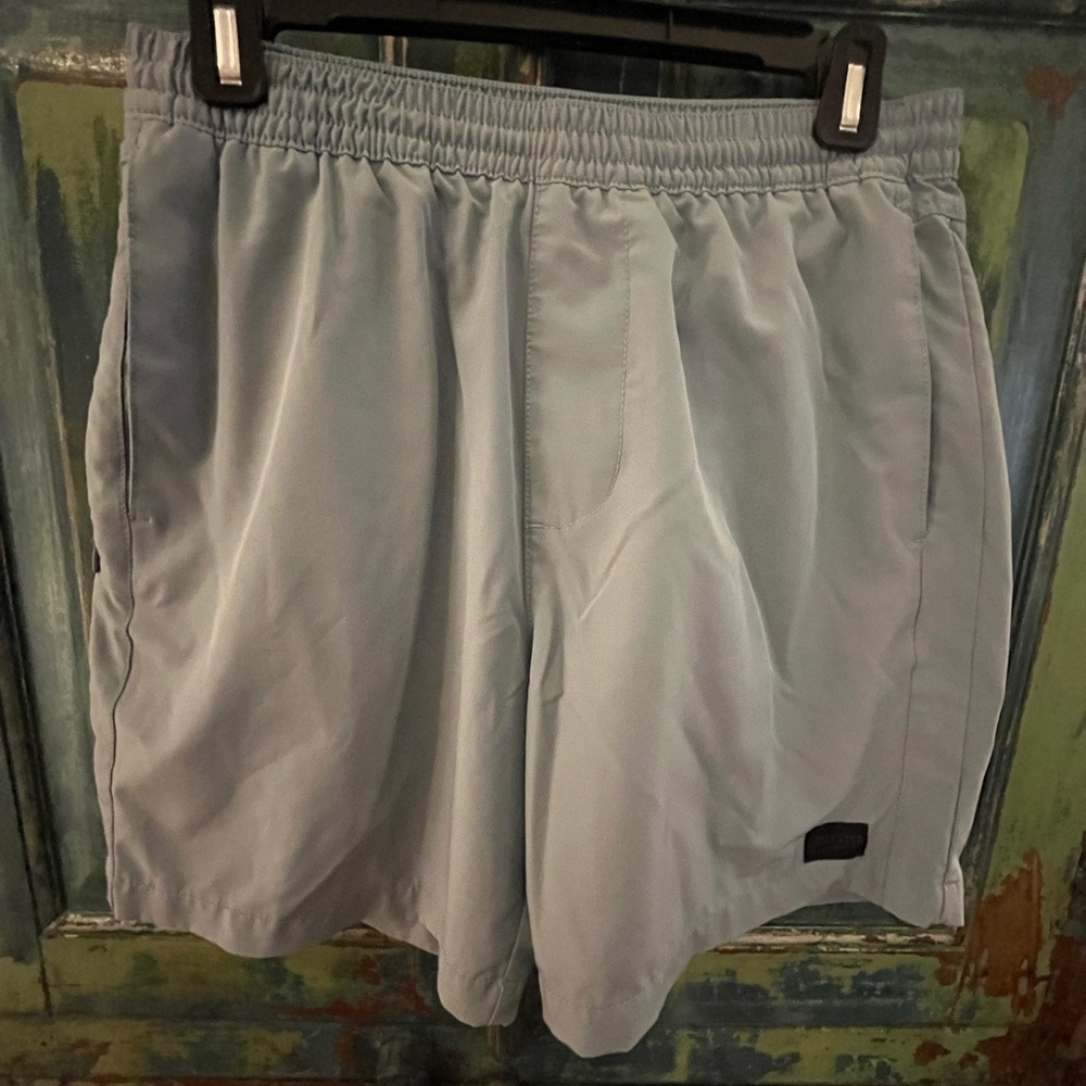 Hollister Everyday Short 7” men’s sz Small